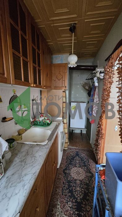 Компактен едностаен апартамент в кв. Три чучура-юг