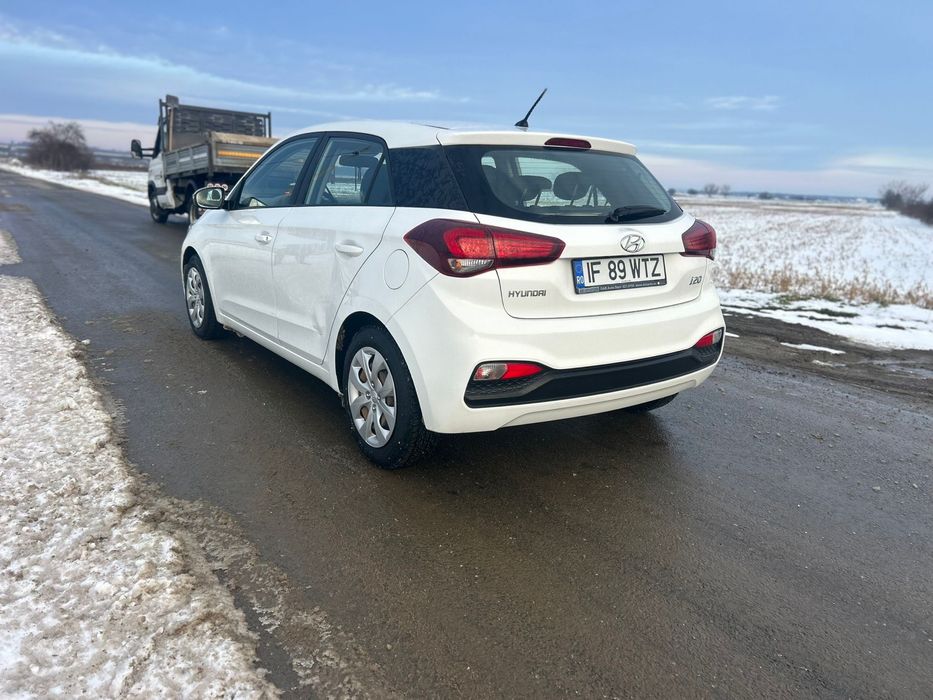 Vand Hyundai i20