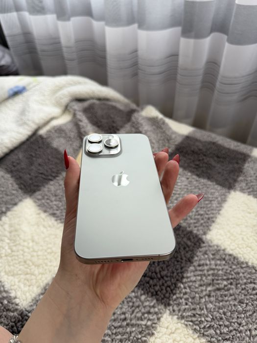 Iphone 15 pro max 256 GB Natural Titanium