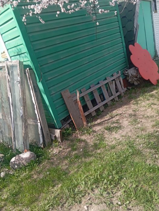 Продажа киоска металлического