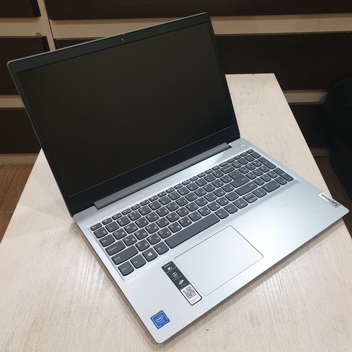 офисный ноутбук Lenovo IdeaPad 3