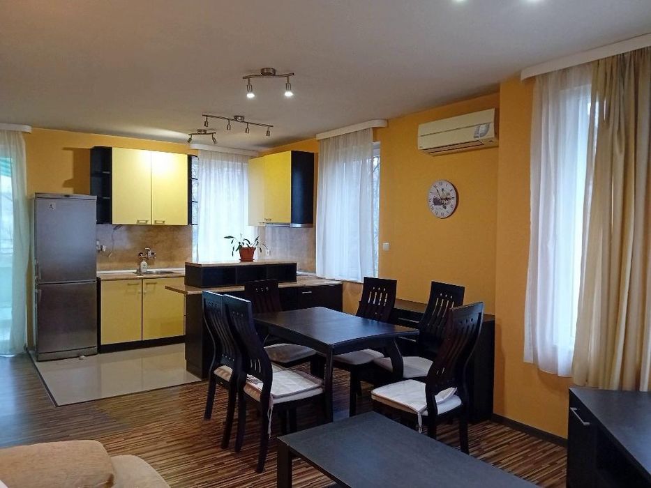 Дава се под наем Тристаен апартамент в София, Разсадника - 90 кв.м за 700 € - Снимка #2