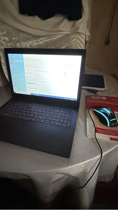 Lenovo ideaPad черный