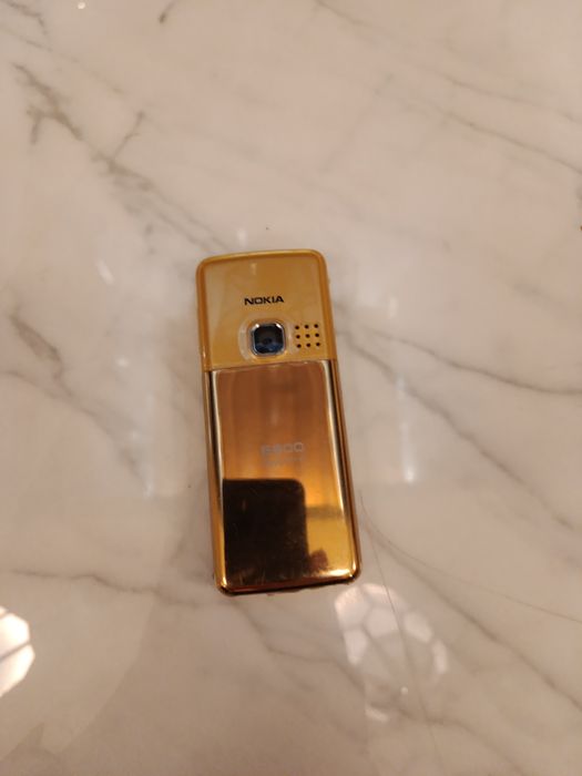 Продаю телефон Нокиа 6300