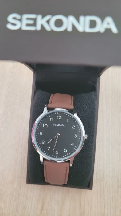 Ceas Sekonda Black Dial Brown Strap
