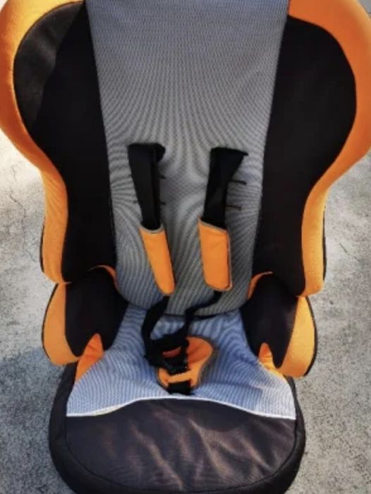 Детско столче за кола