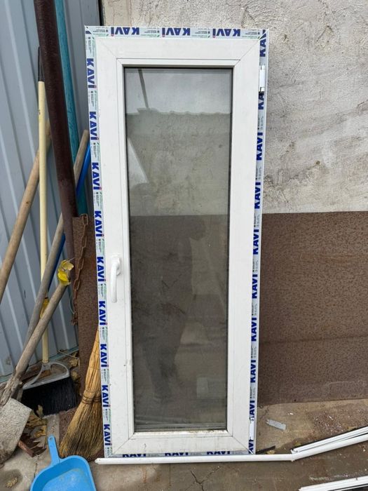 Продам пластиковое окно