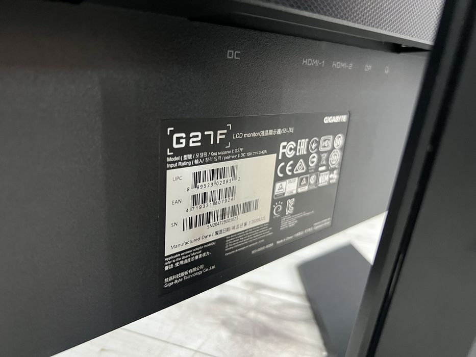 Монитр Gigabyte 27/144
