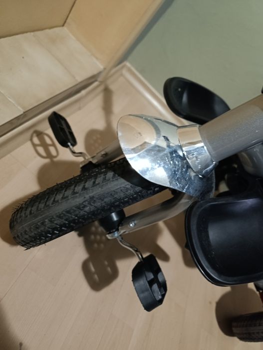 Триколка Chipolino Bolide