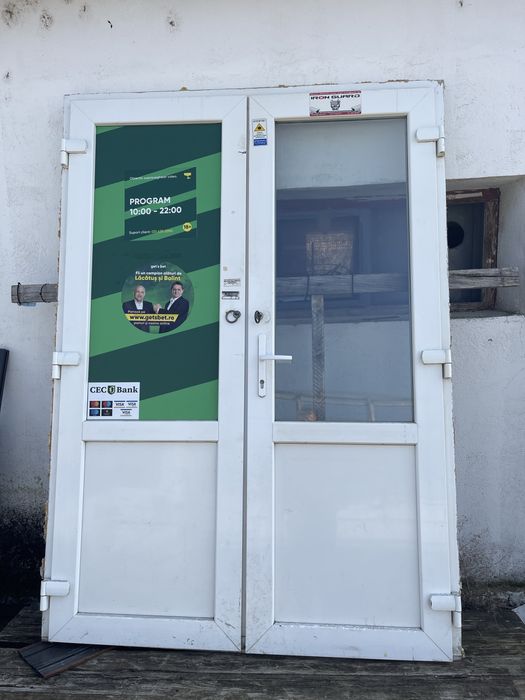 Usa dubla termopan culoare alb