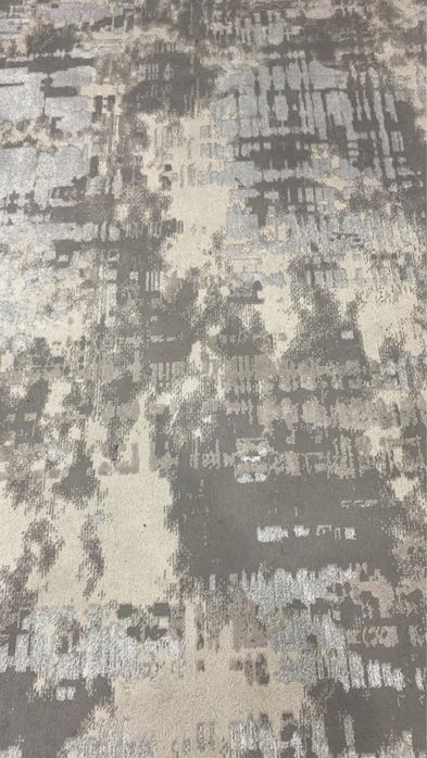 Продам ковры в отличном состояний