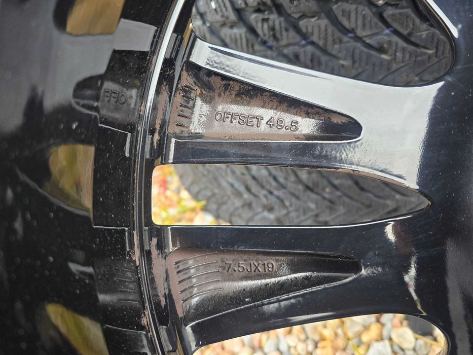 Джанта с гума Xyundai Santa fe