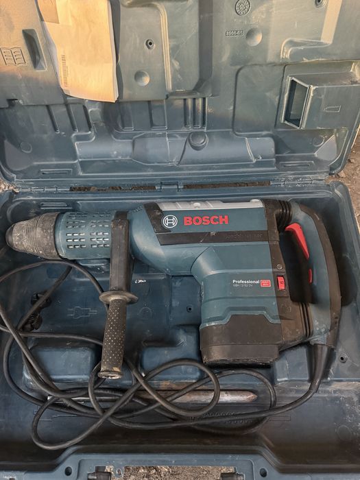 De inchiriat ciocan demolator cu rotopercutor , rotopercutor , macara pentru rigips
