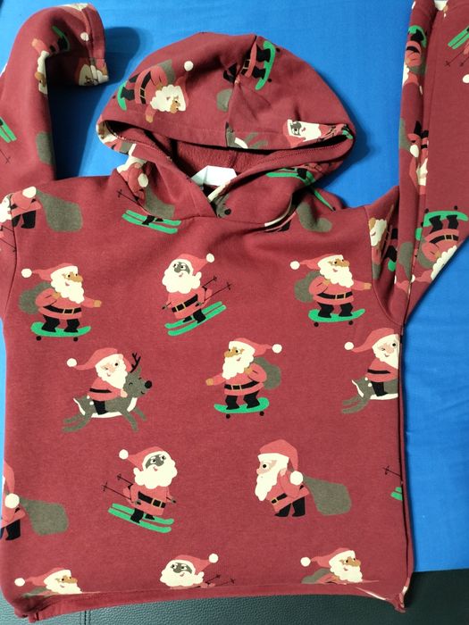 Se dau aceste bluze minunate rămase de noi mici