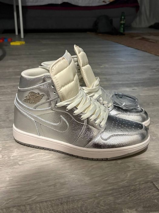 Продам air Jordan 1 high OG chrome