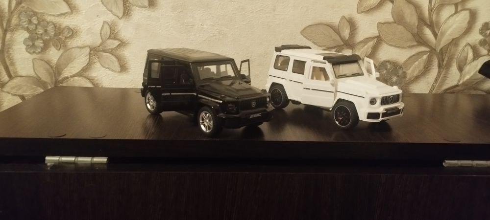 Продам машинки...