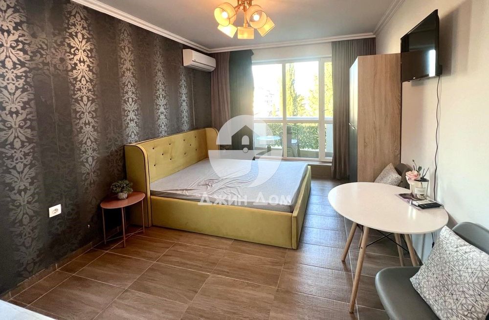 Продава се Едностаен апартамент в к.к. Слънчев бряг - 33 кв.м за 920 €/кв.м - Снимка #2