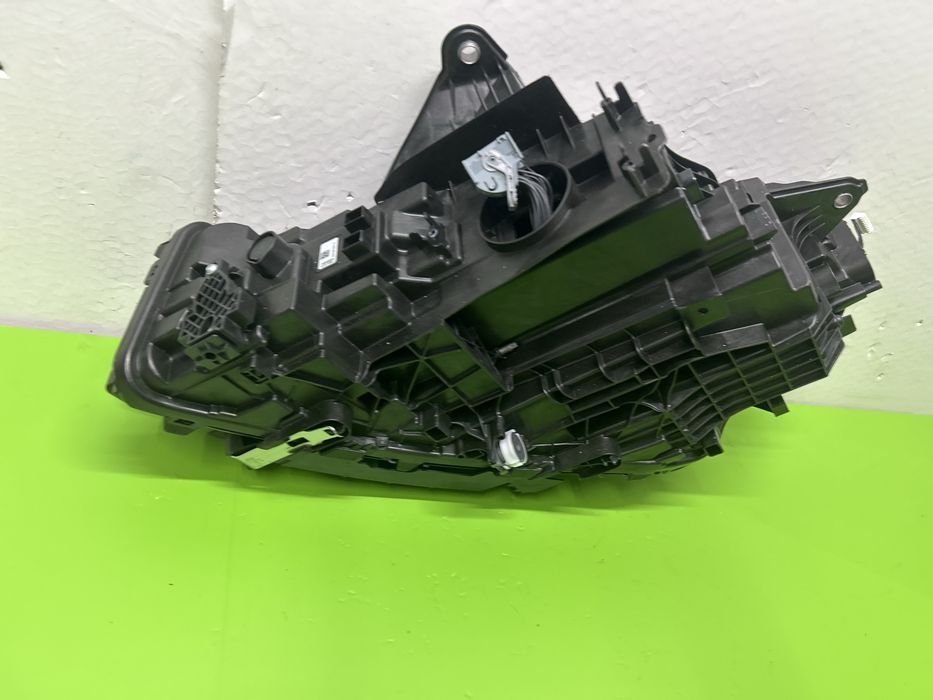 Far faruri bmw U06 seria 2 full led adaptive 2022-2025 dreapta