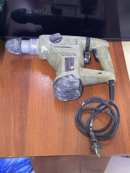 Перфоратор CROWN