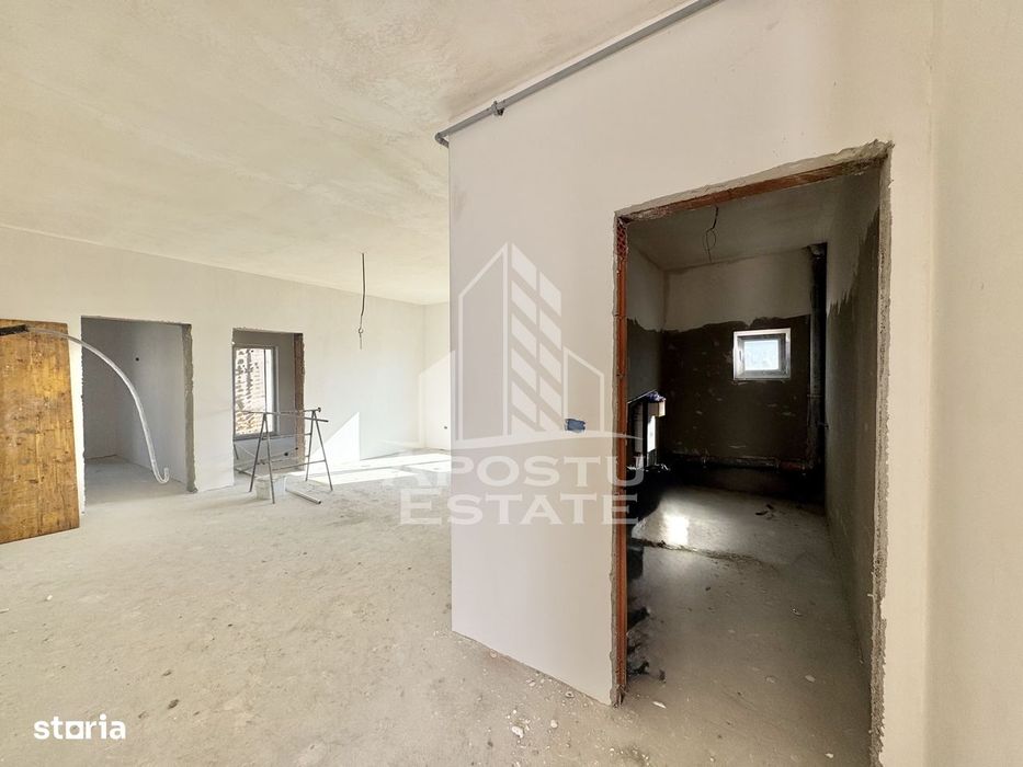 Apartament 3 camere, dressing si gradina proprie la intrare in Giroc
