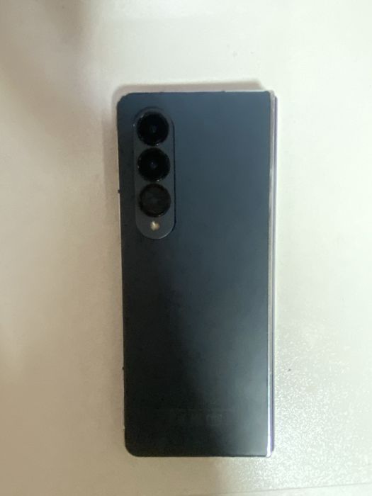 Samsung Z Fold 4