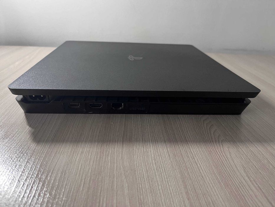 Playstation 4 slim 500GB