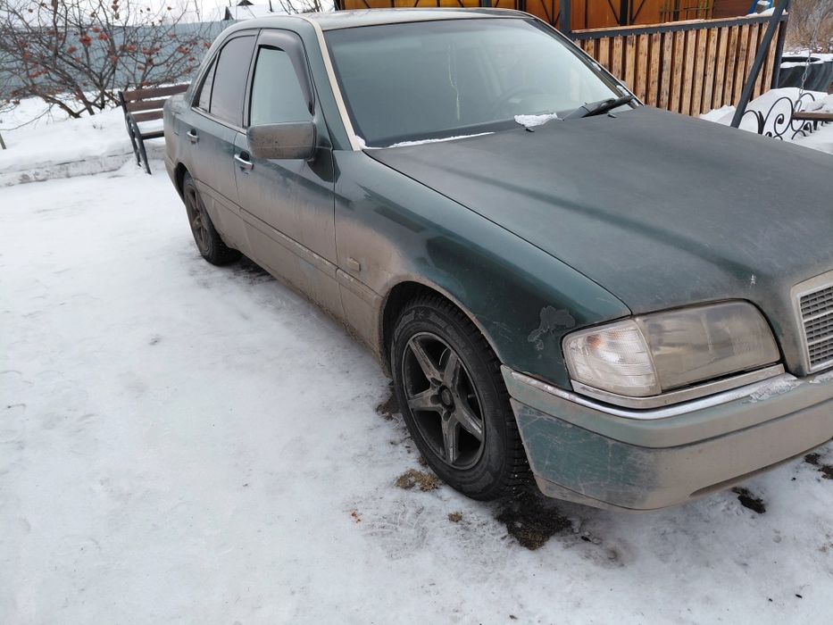 Продам мерседес с180