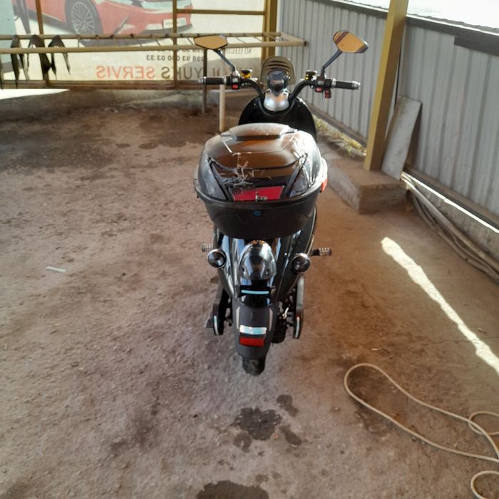 Электро-скутер Luyang