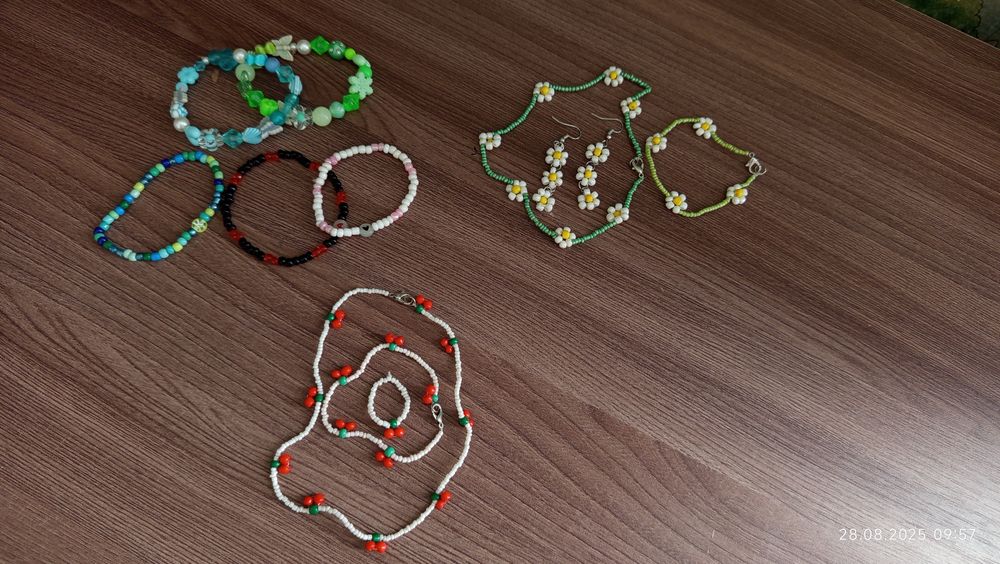 Украшения ручной работы