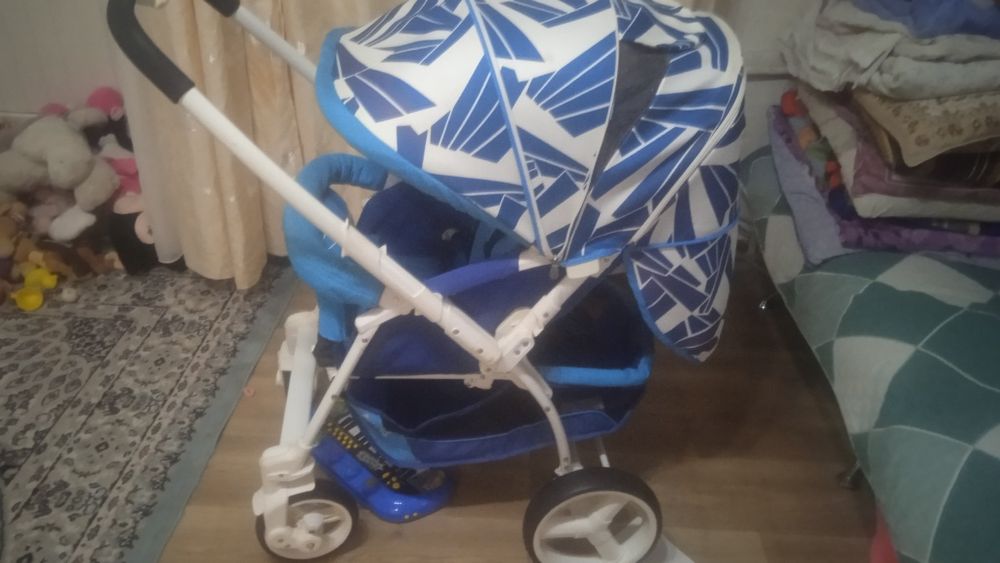 Детская коляска для прогулок