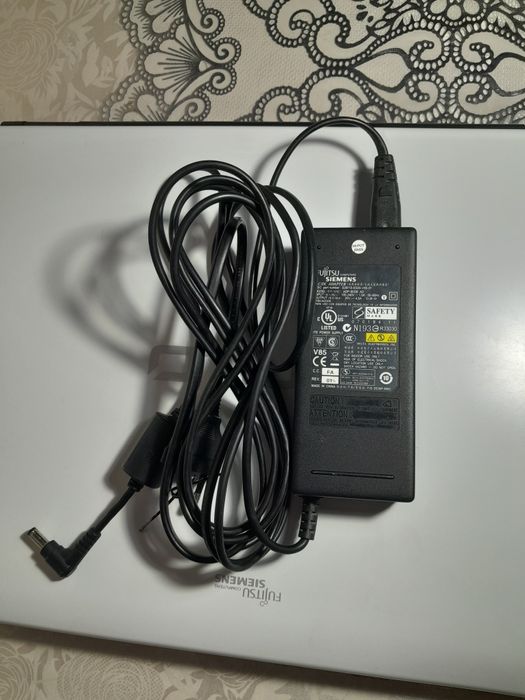 Notebuk, holati yaxshi