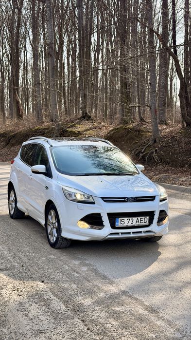 Ford Kuga 2016 ST-Line White