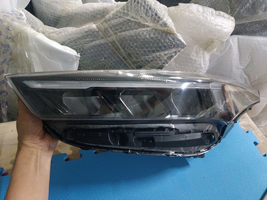 Запчасти KIA K3 Фара