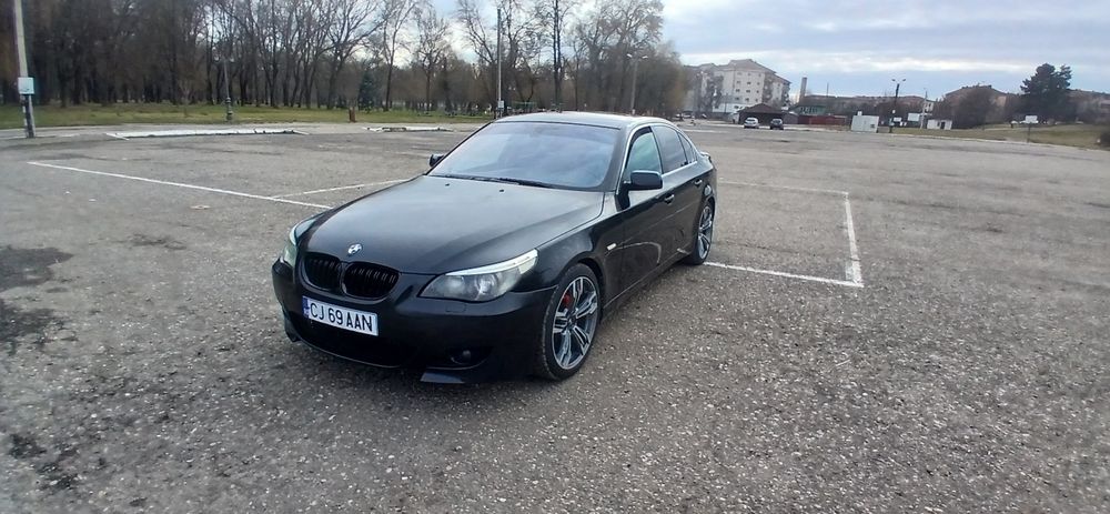 Bmw E60 525D 177cp Navi mare Piele Încălzire Xenon Senzori parcare