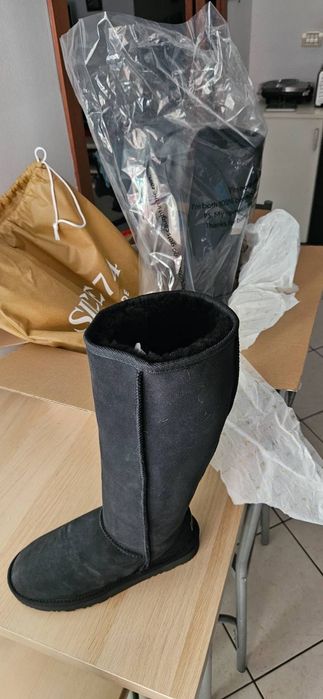 Cizme UGG Since 1974  originale - marimea 39, Ultra Tall (înalte), neg