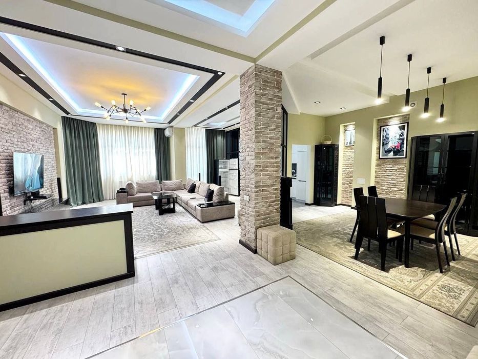 Продаётся 3х комнатная квартира на Заводской, Яккасарайский р-н