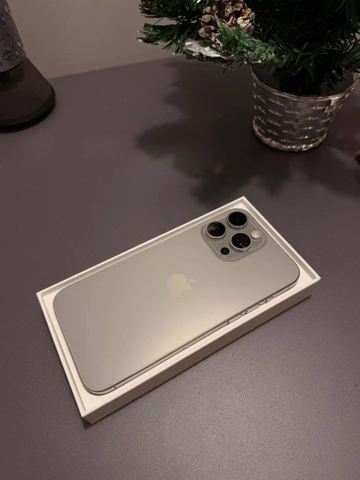 iPhone 15 Pro Max 256 gb