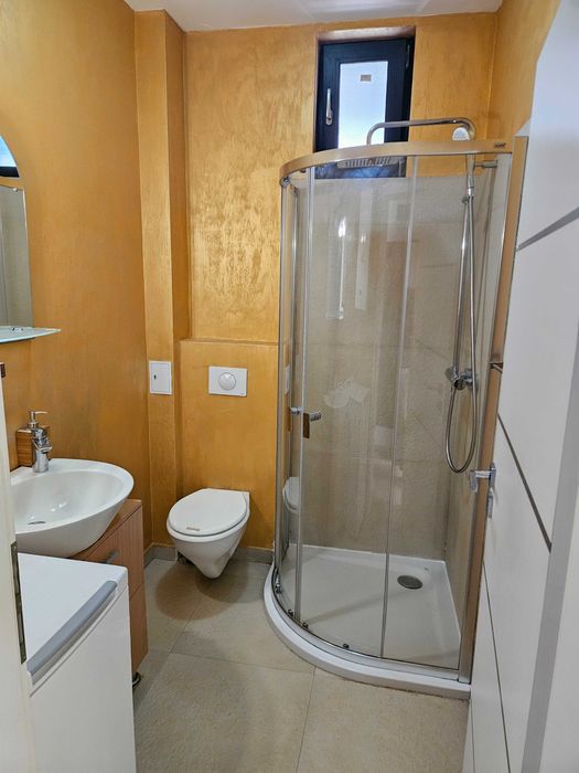 Proprietar, inchiriez apartament 3 camere Braytim