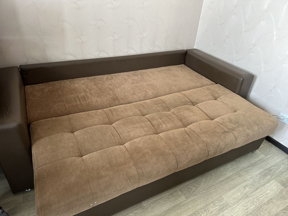 Продам диван евро книжка