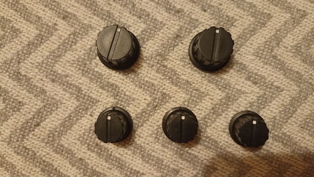 Продавам 3 бандова активна електроника за бас китара Yamaha TRB1005J