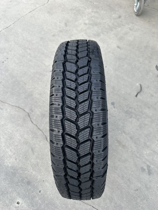Anvelope 225/70 R15c 195/70 R15c 185/75 R16c 195/75 R16c 235/65 R16c