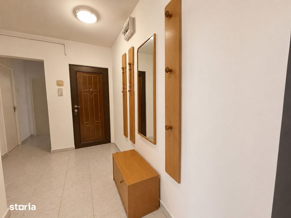 Apartament 3 camere decomandate | Astra | Etaj 1 | Zonă excelentă