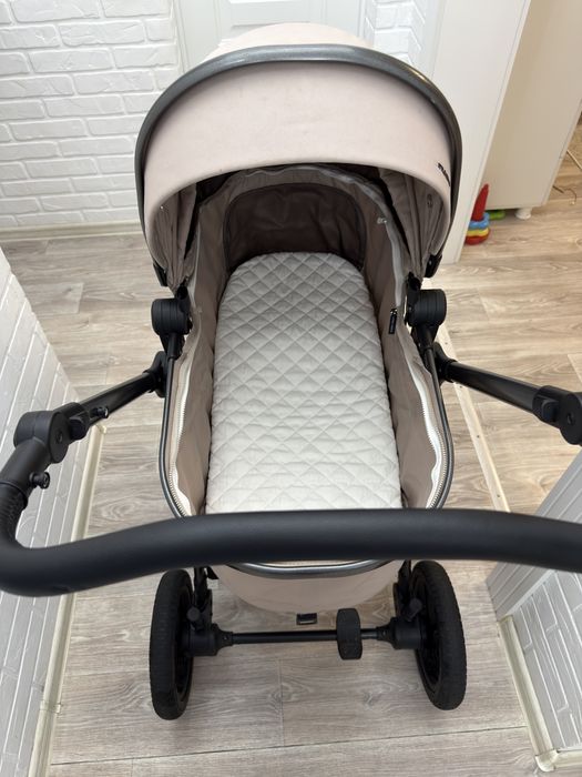 Детская коляска