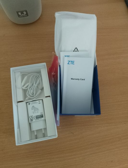 Telefon Zte model 8050