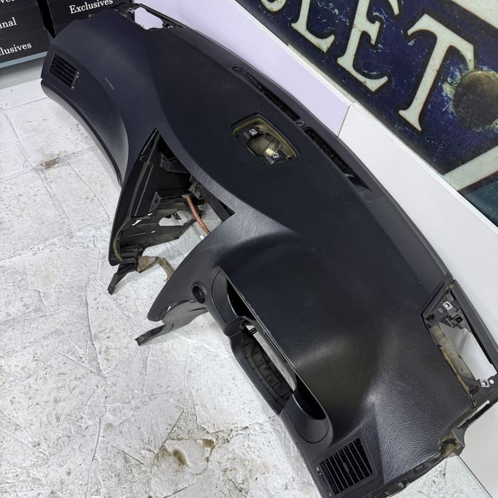 Торпеда (панель) Lexus GS 190 правый руль (англичанин).