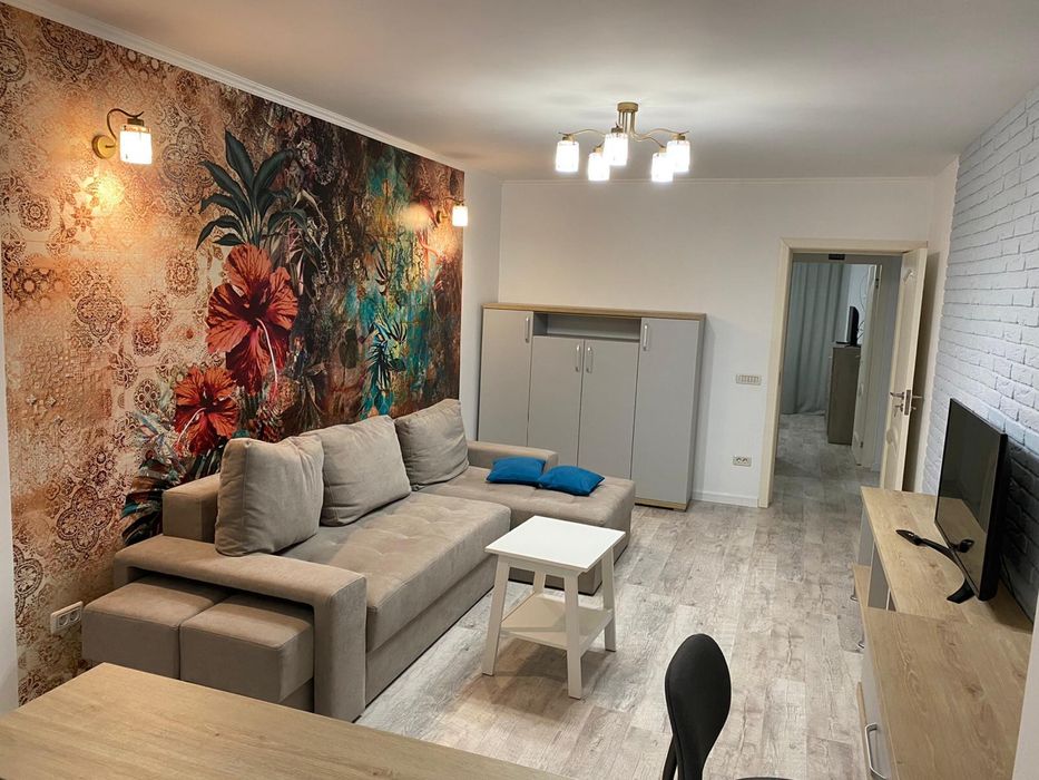 Inchiriez apartament 3 camere decomandat, zona Obor-Colentina strada Masina de Paine , parter înalt