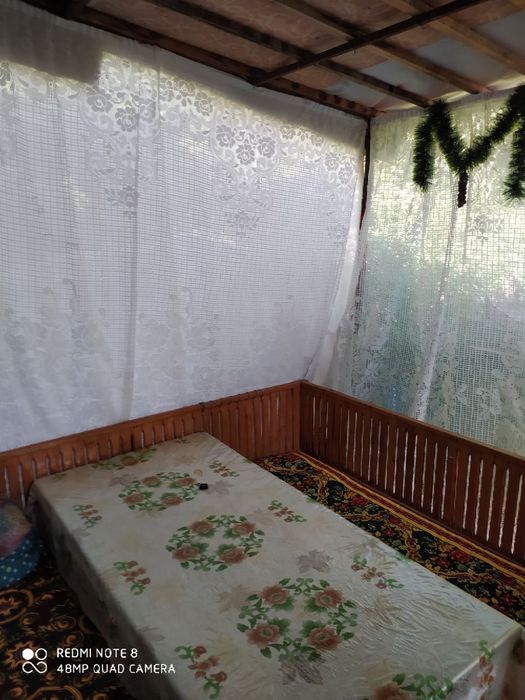 Продам в идеальном состояние спутник9 2ком 1этаж 2этажки с огородом