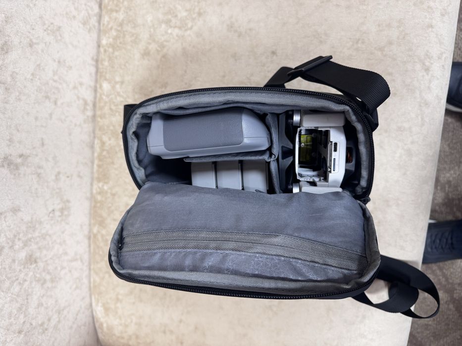 Продам DJI Mini 4 Pro Fly More Combo RC2 пульт