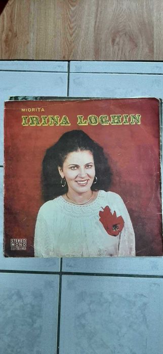 Vand discuri vinil,placi de pikup,diversi interpreti