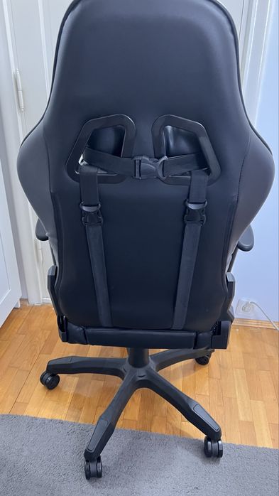 Scaun gaming kring